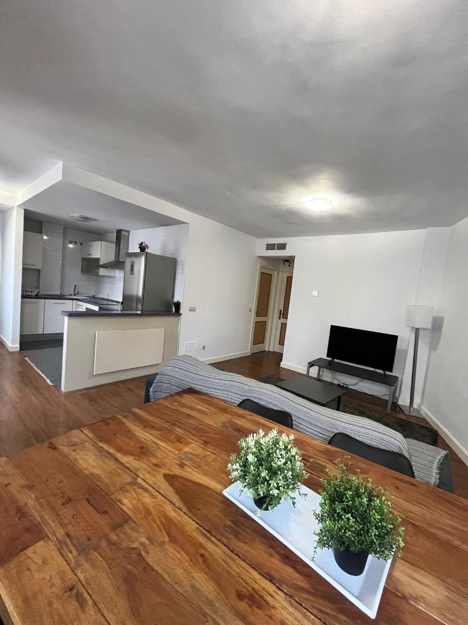 El Torcal Luxury Apartment With Free Parking Малага Экстерьер фото