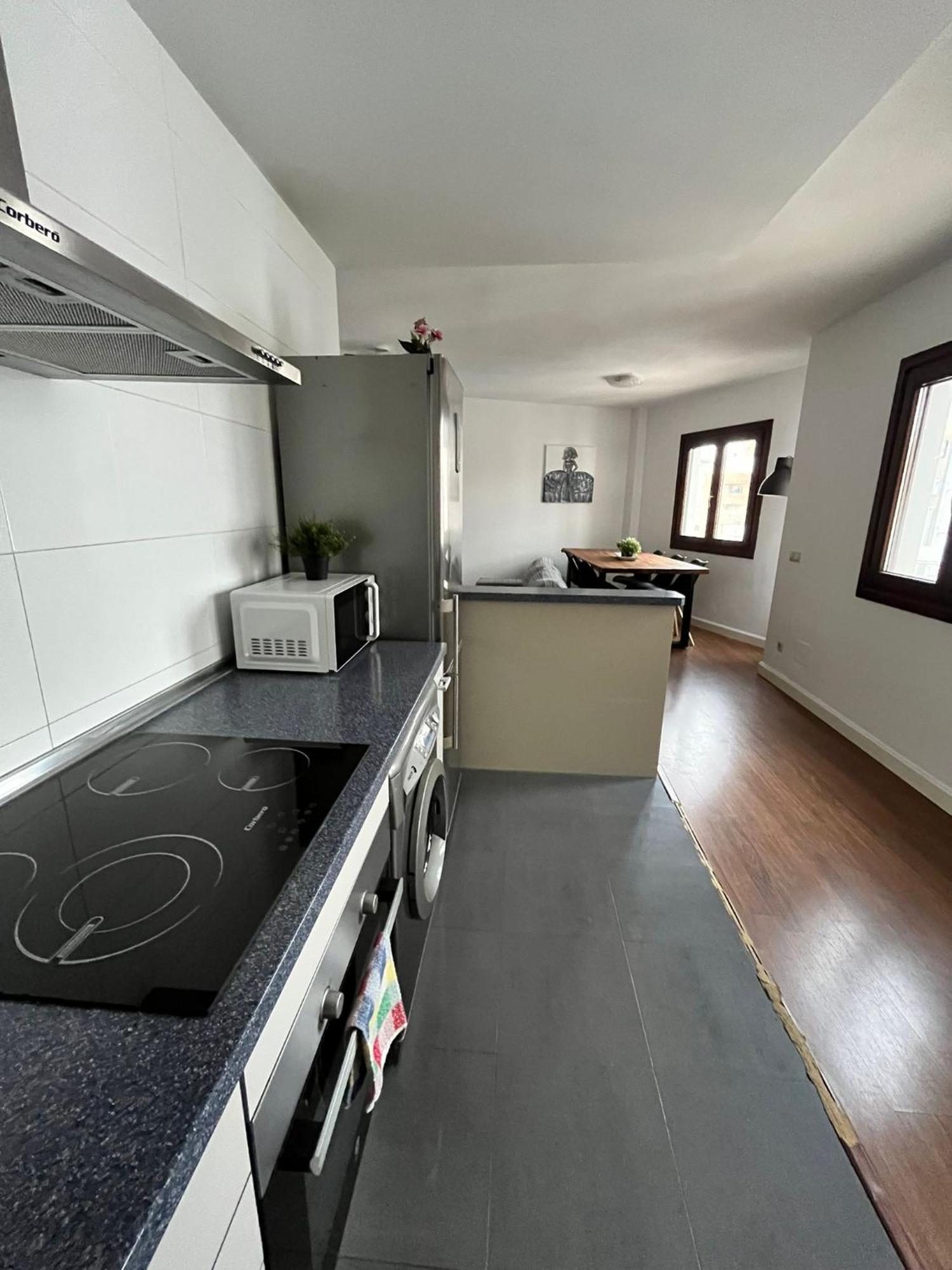 El Torcal Luxury Apartment With Free Parking Малага Экстерьер фото