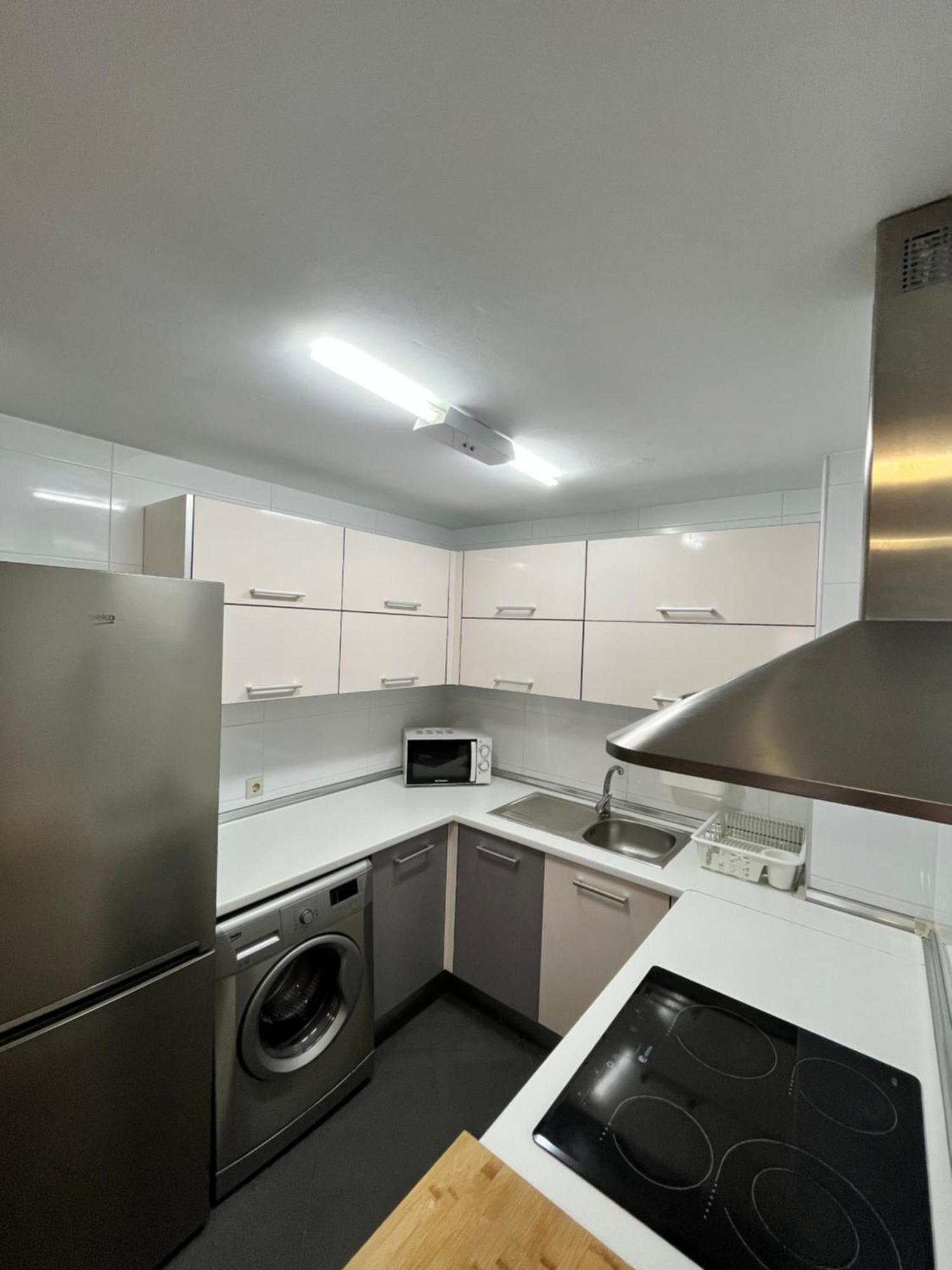 El Torcal Luxury Apartment With Free Parking Малага Экстерьер фото