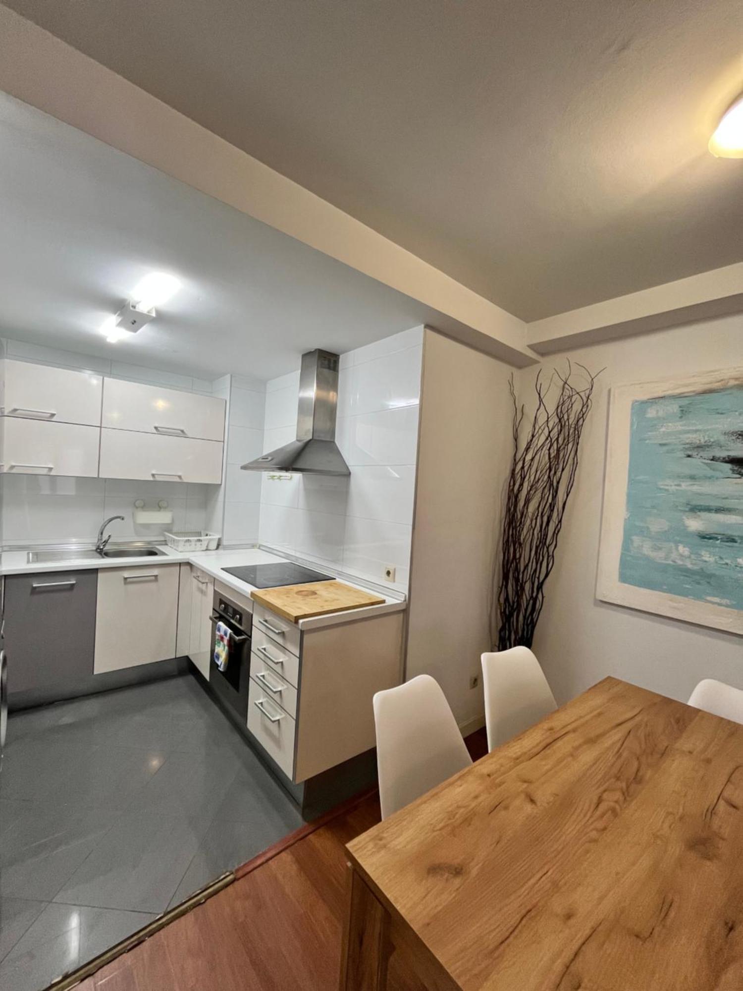 El Torcal Luxury Apartment With Free Parking Малага Экстерьер фото