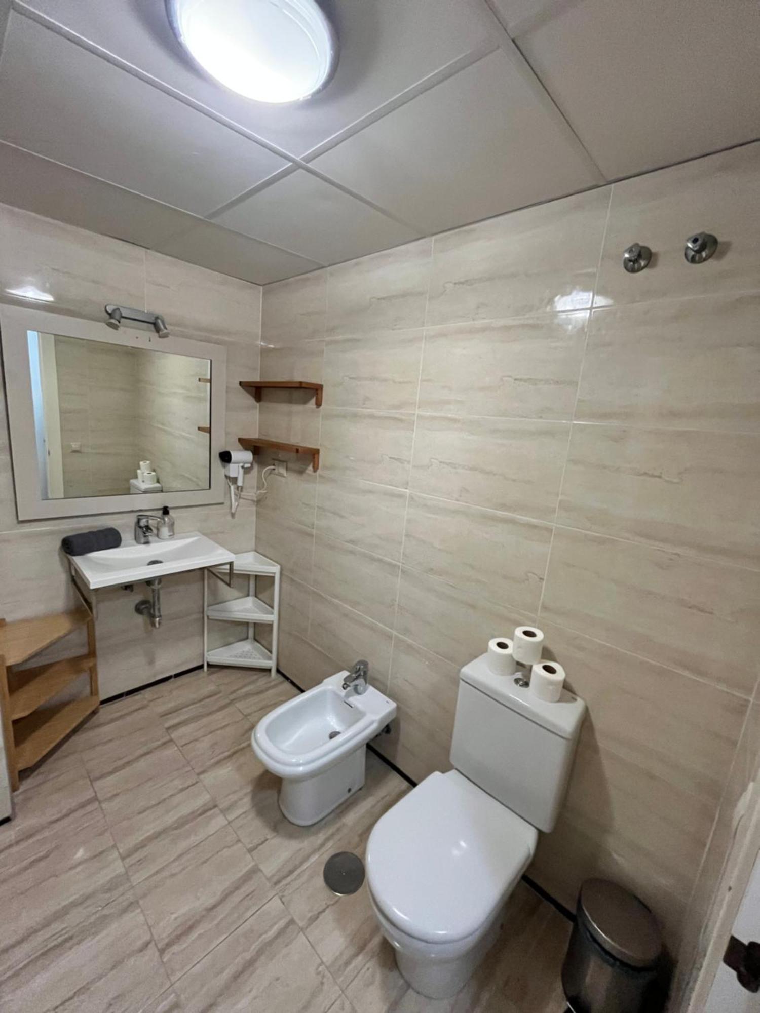 El Torcal Luxury Apartment With Free Parking Малага Экстерьер фото