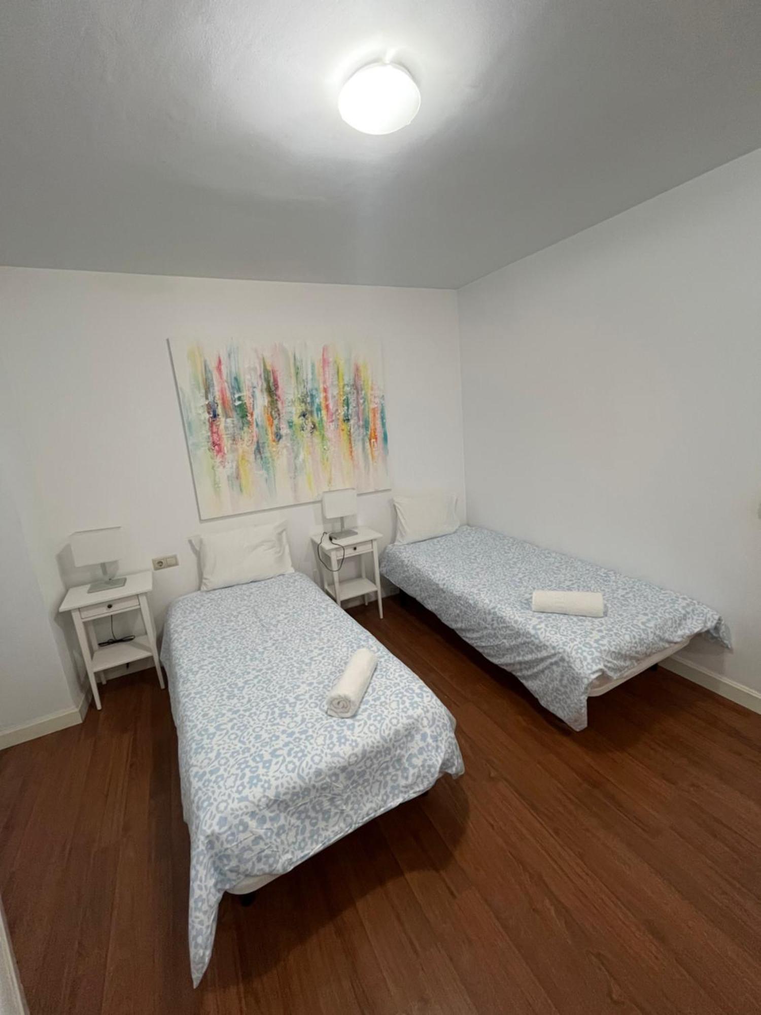 El Torcal Luxury Apartment With Free Parking Малага Экстерьер фото